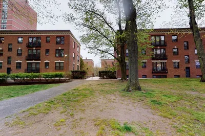 1988 Commonwealth Ave #3 1