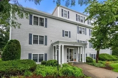 14 Webb Pl #3C
