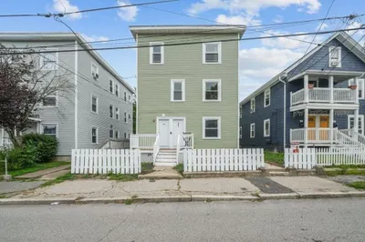 299 Lowden St
