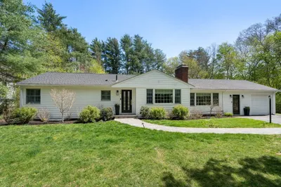 54 Red Barn Rd