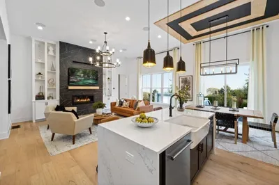 25 Barnes Blvd #16
