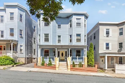 34 Sumner St #3 1