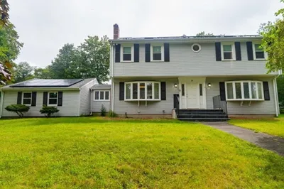 37 Lakeview Ave 1