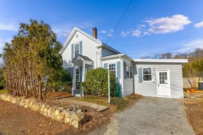 332 Main St 1