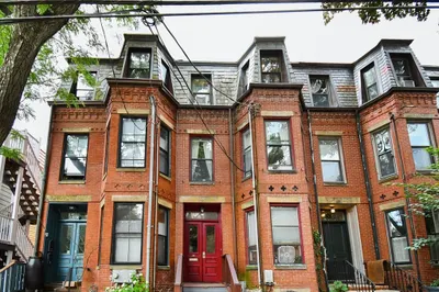 124 Hancock St #3