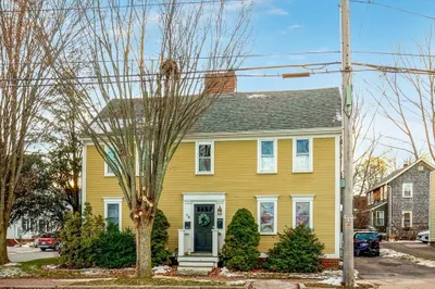 12 School St #2