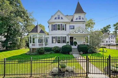 72 Mount Vernon Avenue 1