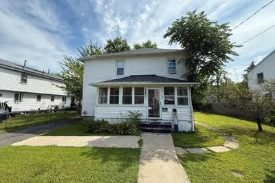 137 Cobb St