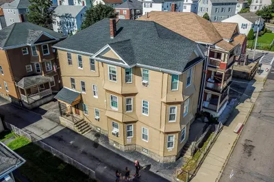 21-25 Hamlet St