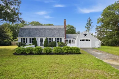 3 Thoreau Dr 1