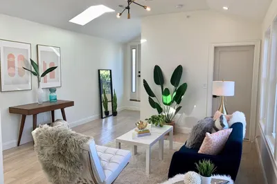106 Saratoga Street #3