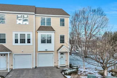 41 Boston Rd #121