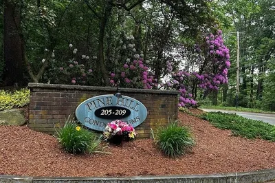 205 Great Road #B9