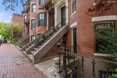 84 Appleton St #2