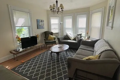 40 Forest St #2