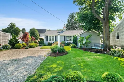 87 Donald Rd.