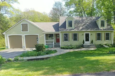 4 Longobardi Drive 1