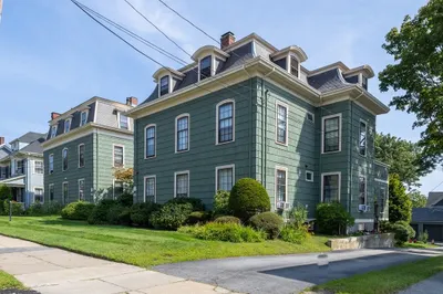 259 Lafayette Street #10 1