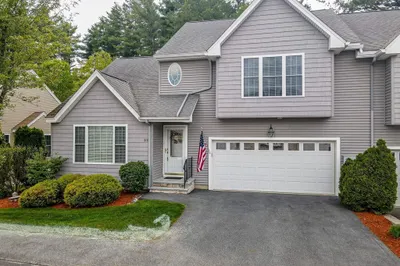 22 Town Village Dr #22