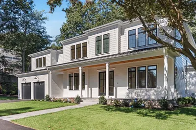 83 Audrey Ave 1