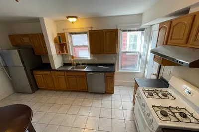 26 Washburn Ave #1