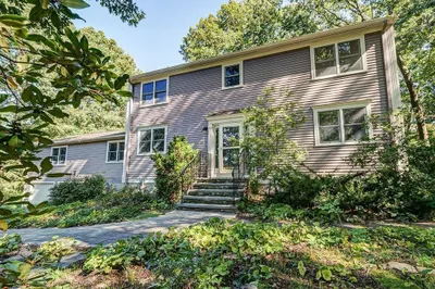 26 Revolutionary Rd 1
