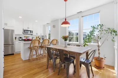 88 Bartlett Street #2