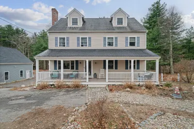 15 Rockland St 1