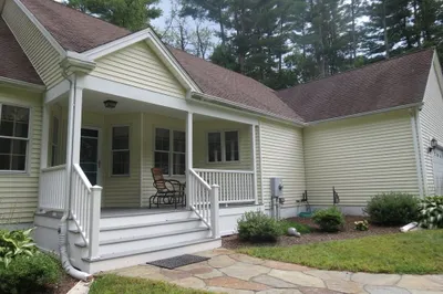 20 B Phyllis Lane 1