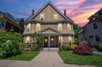 287 Walnut Ave 1