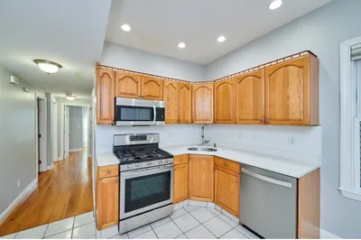 5 Transit St #2