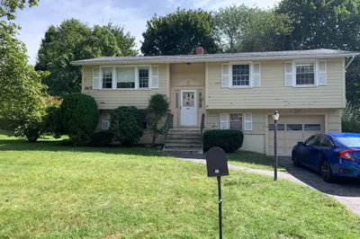 22 Redman Rd