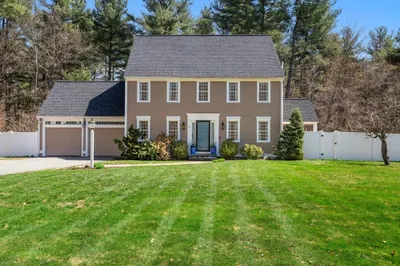 43 Pleasant St 1