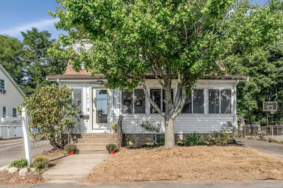 123 Bright Street