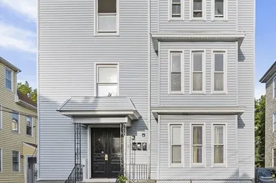 8 Harmony St