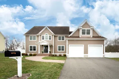 10 Jensen Farm Rd 1