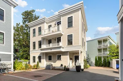 113 BeAcon St #A 1