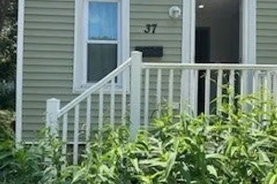 37 Edgewood Avenue