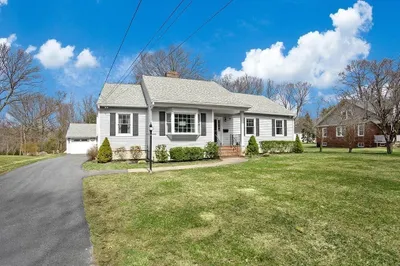 221 High St 1