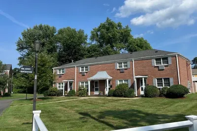 27 Dewey Avenue #1 1