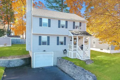 103 Lakeshore Dr