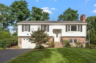 97 Riverview Boulevard 1