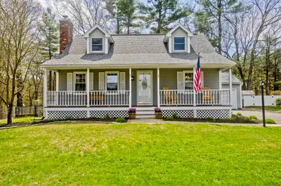 16 Cranberry Dr 1
