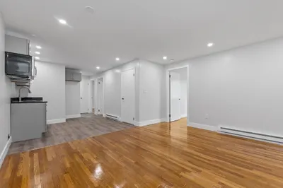 40 Rockland Ave #14 1