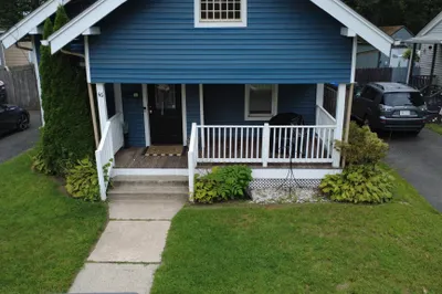 46 Emily St 1