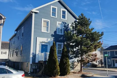 109 Smith St 1