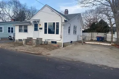 125 Pinehurst Drive 1