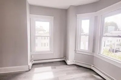 105 Eutaw St #3