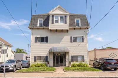 173-175 Shirley St #2 1