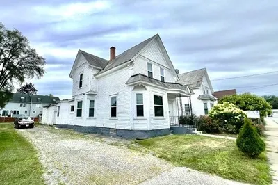 116 Midland Street 1